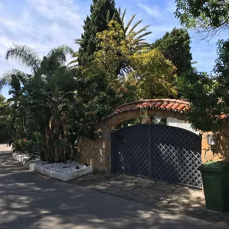 With Heated Pool And Jacuzzi Close To Puerto Banus And Villa Estepona