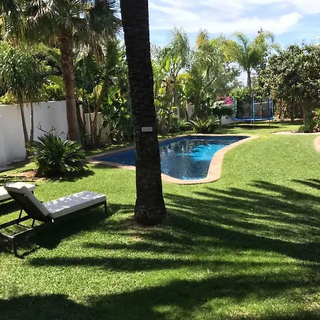 With Heated Pool And Jacuzzi Close To Puerto Banus And Villa *