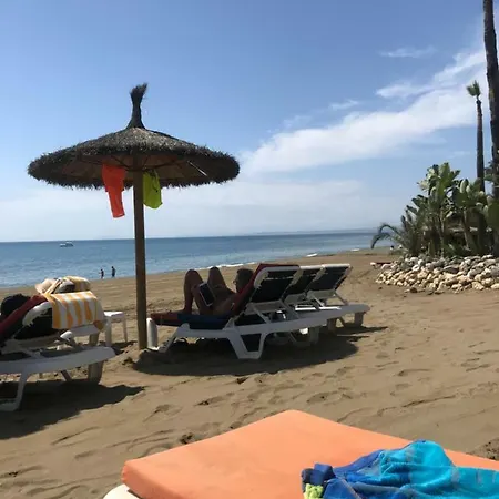 With Heated Pool And Jacuzzi Close To Puerto Banus And *