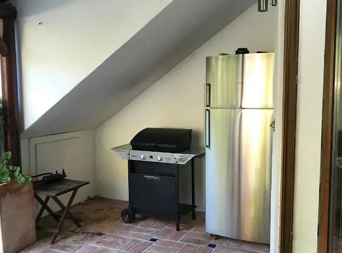 With Heated Pool And Jacuzzi Close To Puerto Banus And Villa *