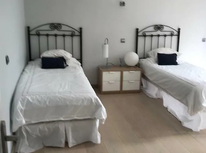 With Heated Pool And Jacuzzi Close To Puerto Banus And Willa Estepona