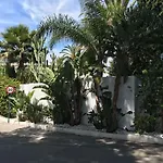 With Heated Pool And Jacuzzi Close To Puerto Banus And * Estepona