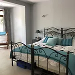 Villa With Heated Pool And Jacuzzi Close To Puerto Banus And *