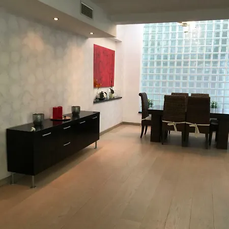 فيلة With Heated Pool And Jacuzzi Close To Puerto Banus And إِستيبونا