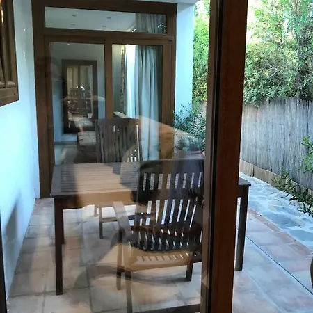 With Heated Pool And Jacuzzi Close To Puerto Banus And إِستيبونا
