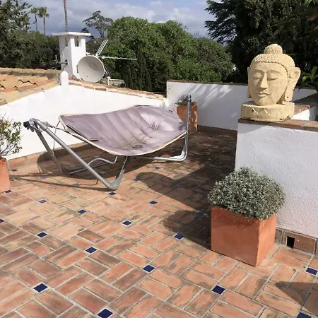 With Heated Pool And Jacuzzi Close To Puerto Banus And فيلة إِستيبونا