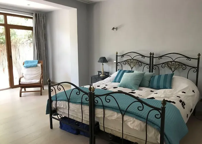 Villa With Heated Pool And Jacuzzi Close To Puerto Banus And *