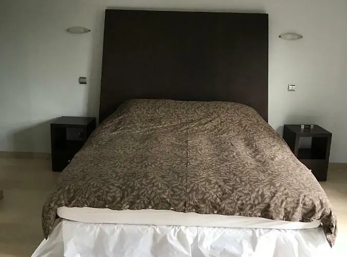 With Heated Pool And Jacuzzi Close To Puerto Banus And *