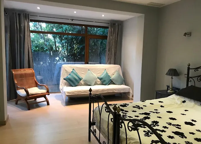 With Heated Pool And Jacuzzi Close To Puerto Banus And Villa